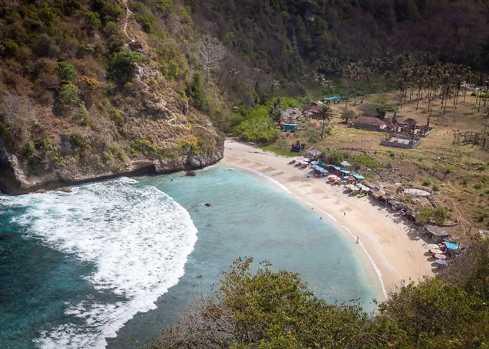 Penida Krusty Hill By Ecommerceloka 2*